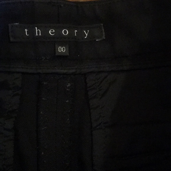 Theory Skinny Pants - Picture 4 of 8